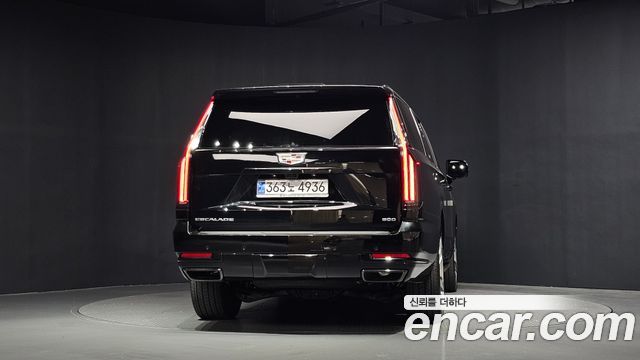 Cadillac Escalade (V) 6.2 ESV ESV Sports Platinum 2025 — фото 4