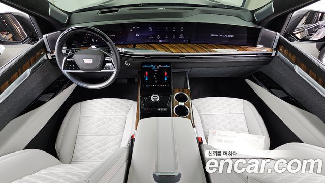 Cadillac Escalade (V) 6.2 ESV ESV Sports Platinum 2025 — фото 7