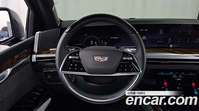 Cadillac Escalade (V) 6.2 ESV ESV Sports Platinum 2025 — фото 13