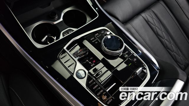 BMW X5 (G05) xDrive 50e M Sport 2025 — фото 9