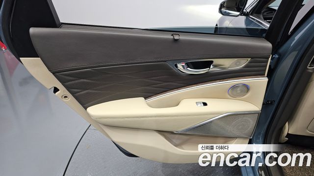 Kia K9 3.3 T-GDI AWD Grand Masters 2020 — фото 25
