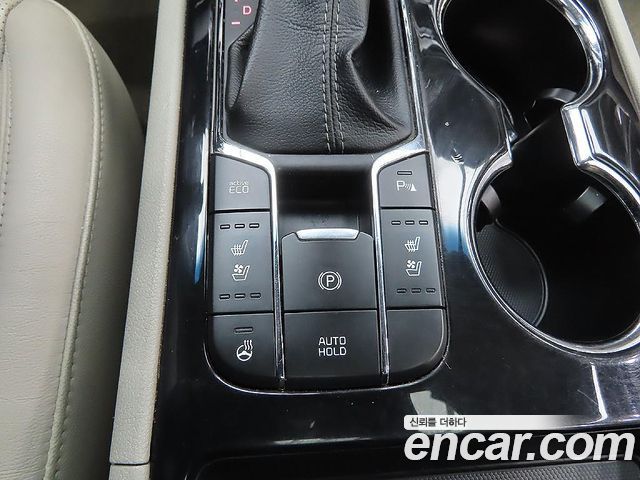 Kia Carnival 9-Seater Noblesse 2019 — фото 19