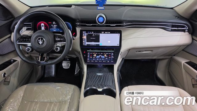 Maserati Grecale 2.0 AWD GT Type P 2023 — фото 7