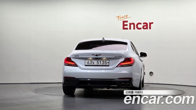 Genesis G70 2.2D AWD Advanced 2018 — фото 4