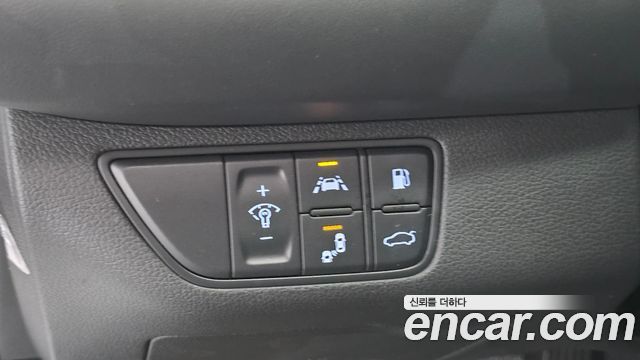 Genesis G70 2.2D AWD Advanced 2018 — фото 12