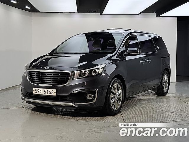 Kia Carnival 9-seater Prestige