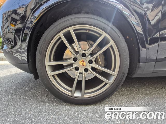 Porsche Cayenne (PO536) 3.0 E-HYBRID PLATINUM EDITION 2023 — фото 5