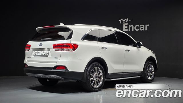 Kia Sorento Diesel 2.0 2WD Noblesse 2016 — фото 2