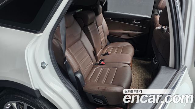 Kia Sorento Diesel 2.0 2WD Noblesse 2016 — фото 11