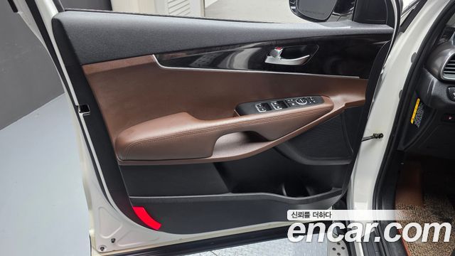 Kia Sorento Diesel 2.0 2WD Noblesse 2016 — фото 24