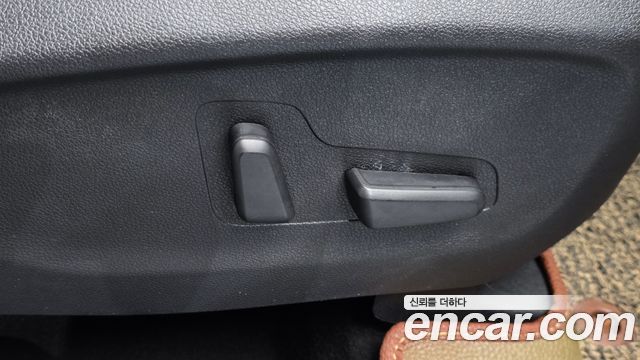 Kia Sorento Diesel 2.0 2WD Noblesse 2016 — фото 31