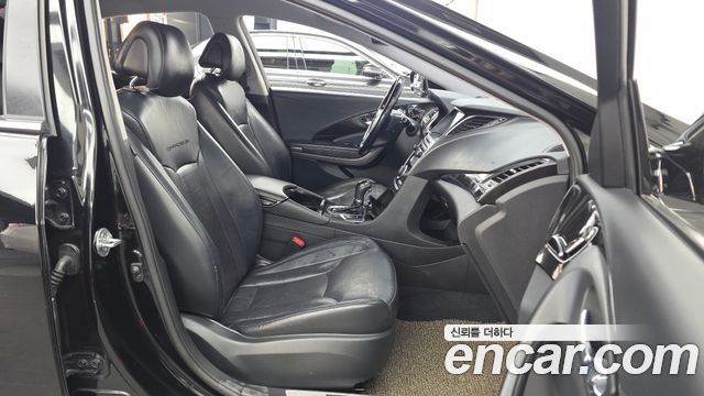 Hyundai Grandeur (HG) HG300 Exclusive 2015 — фото 11