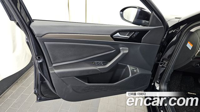 Volkswagen Jetta (VII) 1.4 TSI Prestige 2020 — фото 24