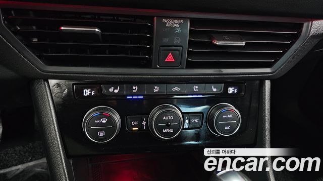 Volkswagen Jetta (VII) 1.4 TSI Prestige 2020 — фото 33