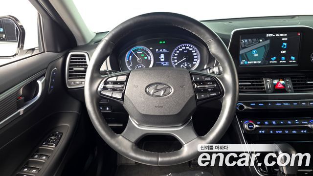 Hyundai Grandeur Hybrid (IG) Exclusive 2019 — фото 13