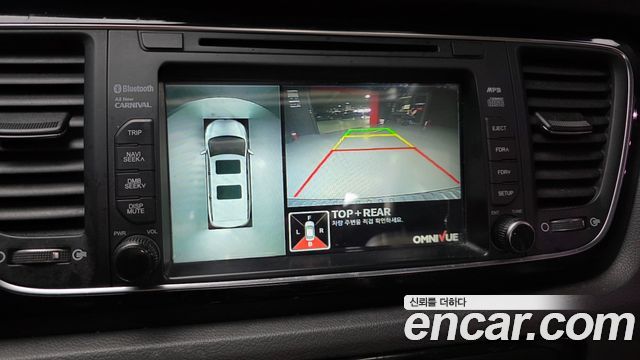 Kia Carnival 9-seater Prestige 2015 — фото 15