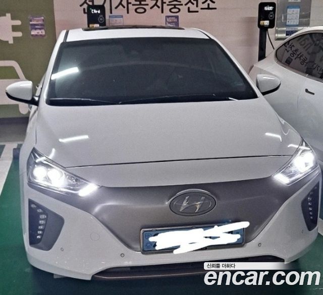 Hyundai Ioniq Electric Q 2017 — фото 4