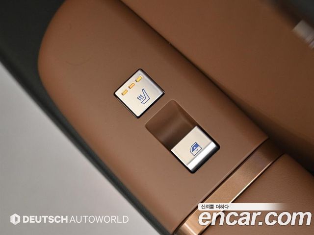 Hyundai Grandeur (GN7) 2,5 Gasoline 2WD Calligraphy 2023 — фото 18