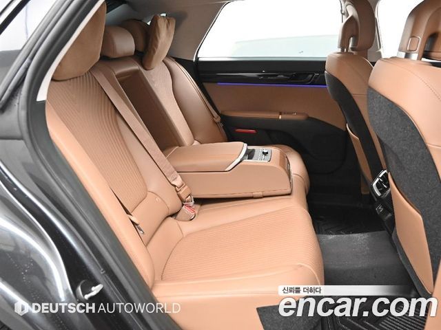 Hyundai Grandeur (GN7) 2,5 Gasoline 2WD Calligraphy 2023 — фото 21