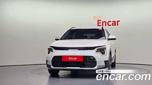 Kia Niro EV Air 2023 — фото 3
