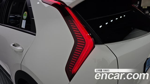 Kia Niro EV Air 2023 — фото 23