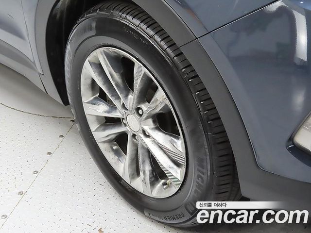Hyundai Santa Fe The Prime Diesel 2.0 2WD Value Plus 2018 — фото 5