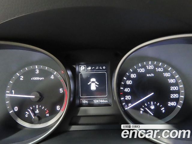 Hyundai Santa Fe The Prime Diesel 2.0 2WD Value Plus 2018 — фото 8