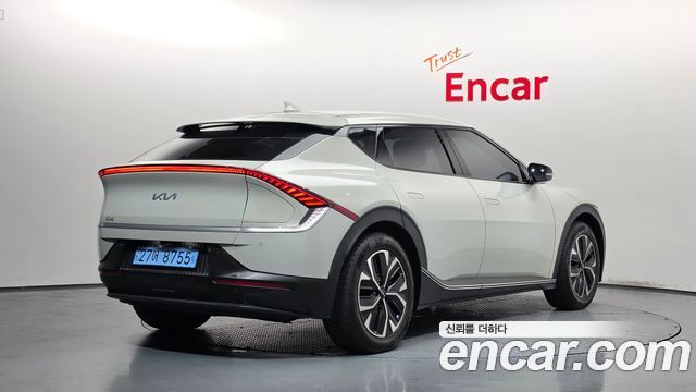 Kia EV6 Long Range Air 2023 — фото 2