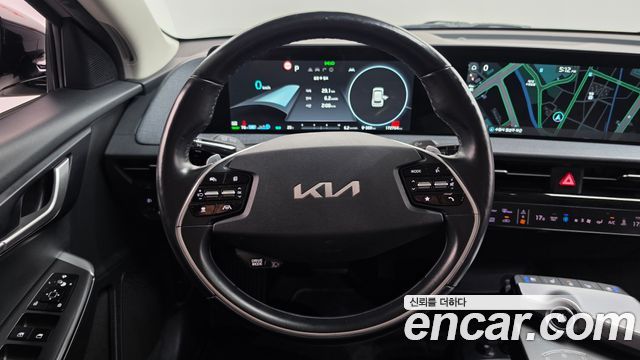Kia EV6 Long Range Air 2023 — фото 12