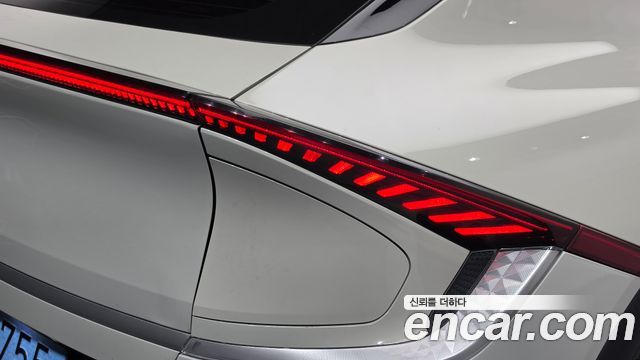Kia EV6 Long Range Air 2023 — фото 23