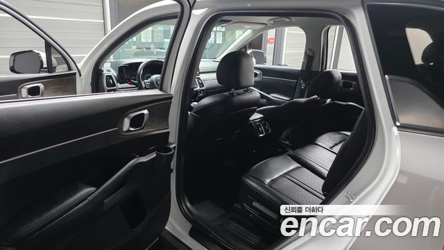 Kia Sorento (IV) Gasoline 2.5T 2WD Trendy 2022 — фото 11