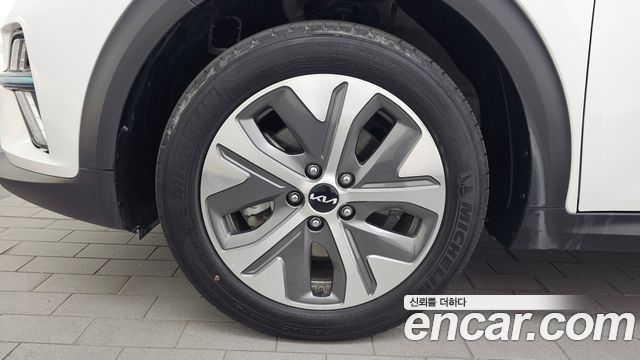 Kia Niro EV Noblesse 2022 — фото 5