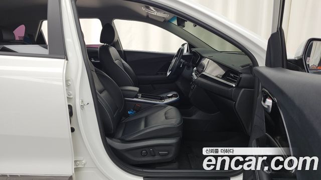Kia Niro EV Noblesse 2022 — фото 15