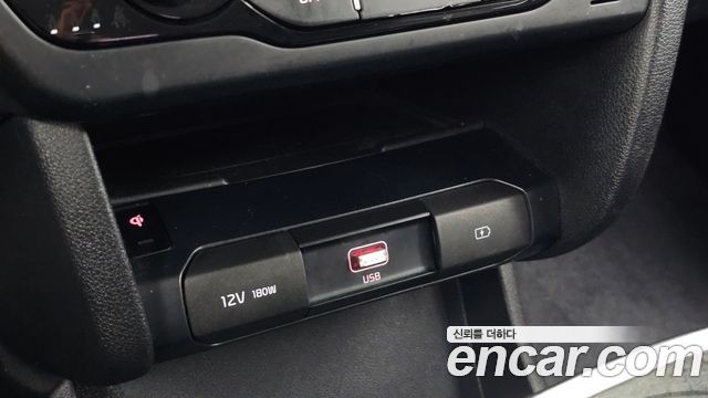 Kia Niro EV Noblesse 2022 — фото 33