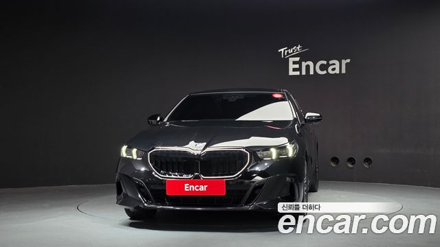 BMW 5 Series (G60) 520i Special Edition 2026 — фото 3