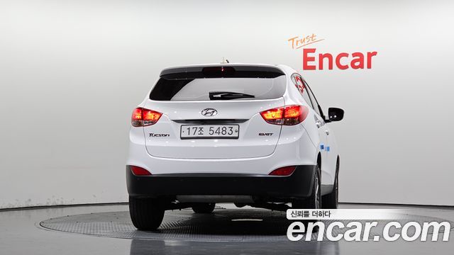 Hyundai Tucson ix Diesel(e-VGT) 2WD Smart special 2014 — фото 4