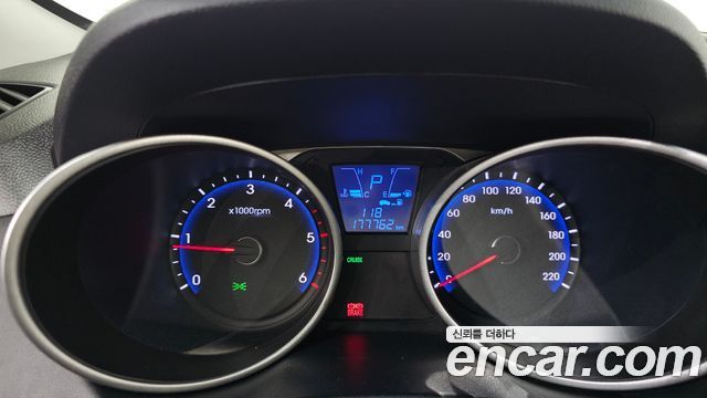 Hyundai Tucson ix Diesel(e-VGT) 2WD Smart special 2014 — фото 8
