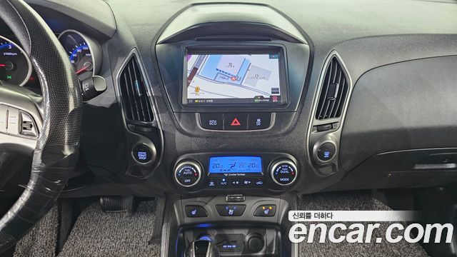 Hyundai Tucson ix Diesel(e-VGT) 2WD Smart special 2014 — фото 16