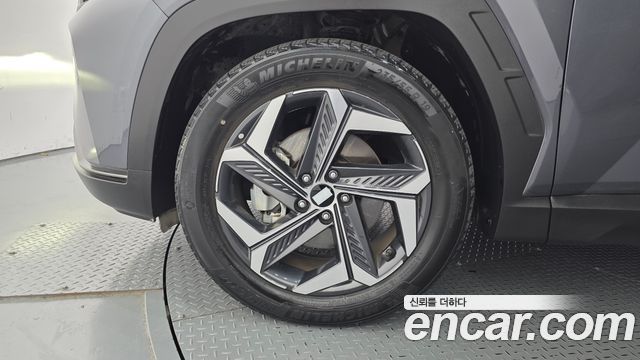 Hyundai Tucson (NX4) Diesel 2.0 4WD Inspiration 2023 — фото 5