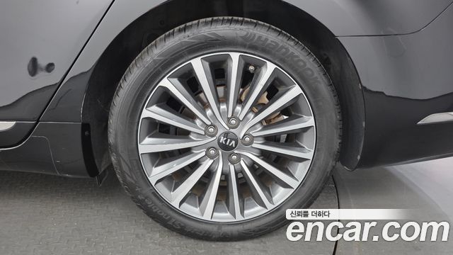 Kia K7 2.4 GDI Limited 2018 — фото 21