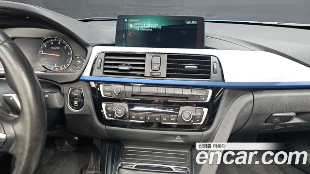 BMW 3 Series (F30) 320i M Sport 2018 — фото 14