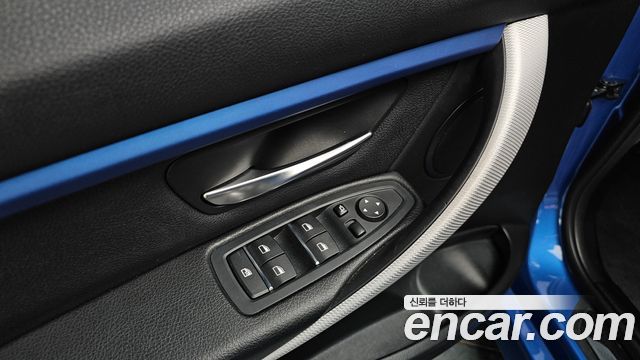BMW 3 Series (F30) 320i M Sport 2018 — фото 31