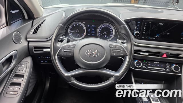 Hyundai Sonata (DN8) 2.0 Premium 2021 — фото 13