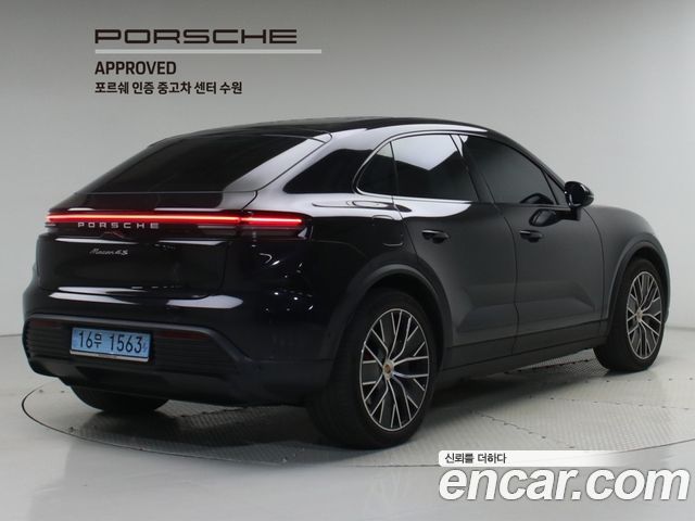 Porsche Macan EV 4S 2025 — фото 2