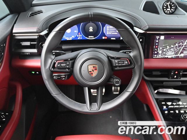 Porsche Macan EV 4S 2025 — фото 17