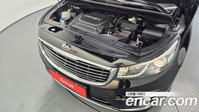 Kia Carnival 9-seater Noblesse 2018 — фото 6