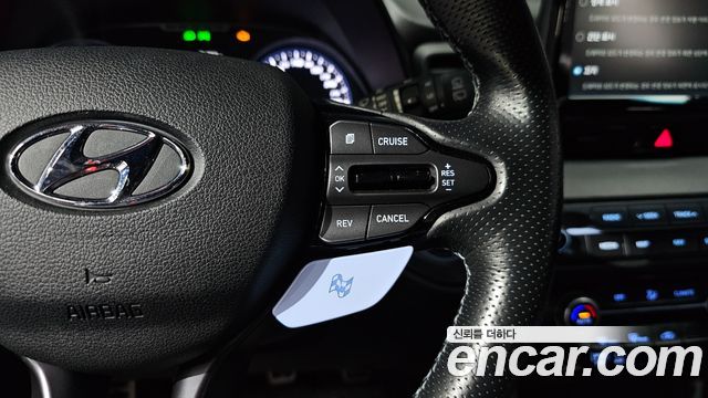 Hyundai Veloster (JS) 2.0 N 2019 — фото 18