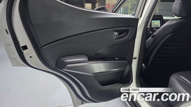 KG Mobility (SsangYong) Very New Tivoli Gasoline 1.5 2WD V3 2022 — фото 25