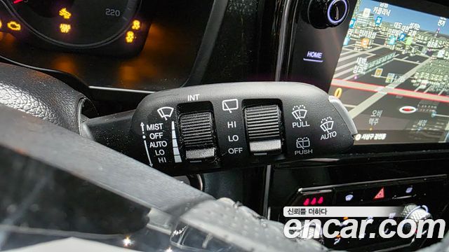 KG Mobility (SsangYong) Very New Tivoli Gasoline 1.5 2WD V3 2022 — фото 29