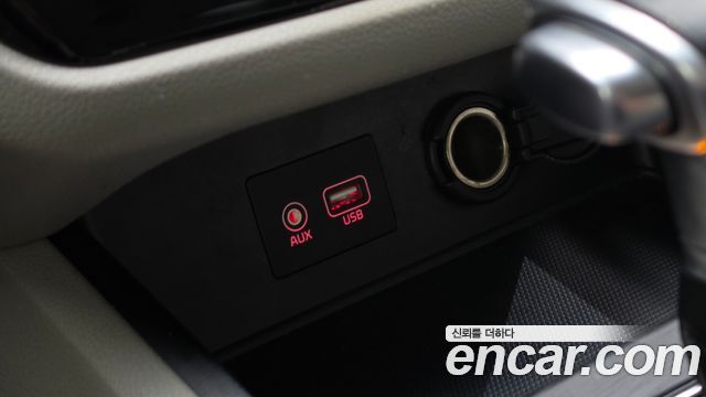 Kia Carnival 9-Seater Luxury 2019 — фото 15